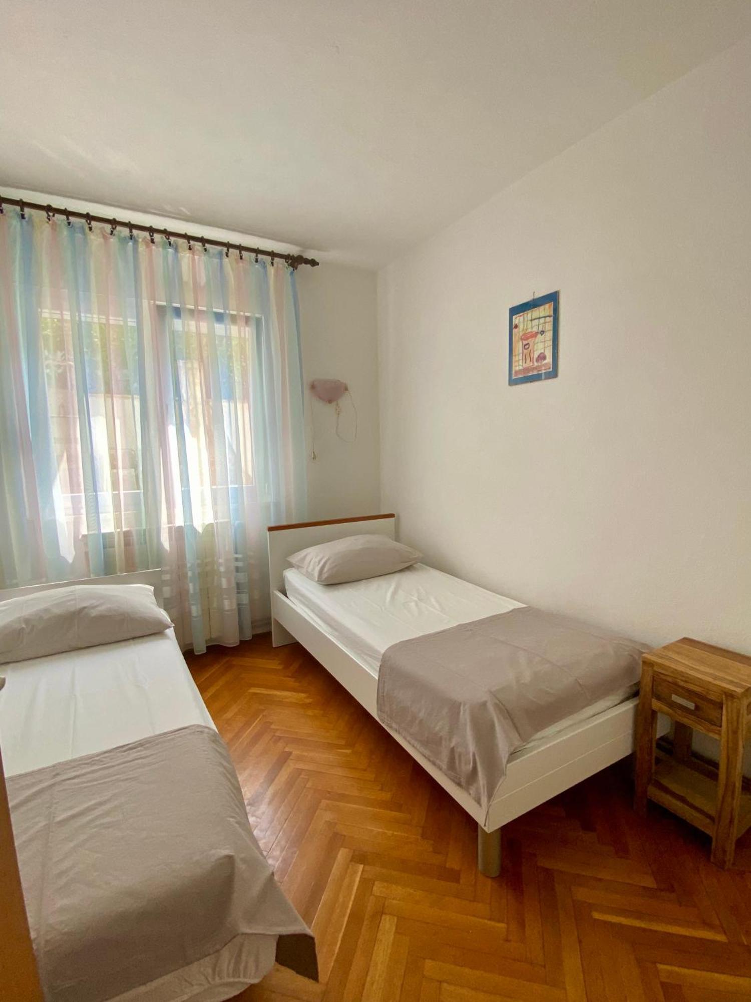 Apartments Iva Alla トロギール エクステリア 写真