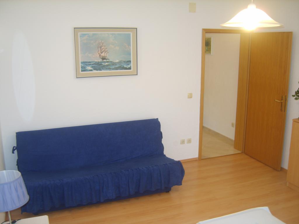 Apartments Iva Alla トロギール エクステリア 写真